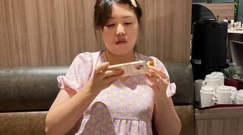 湖南人妻 王春艳 哺乳期出轨视频被疯传！性需求超强 与炮友各种缠绵 高潮喷奶你可见过？