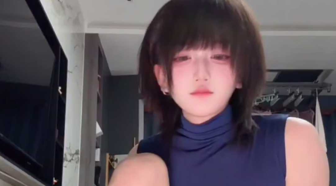 【伪娘】发型尴尬期，烦死啦