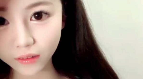 懒懒_04艺术生~完美颜值~正式回归！滔天巨乳 裸舞甩奶！