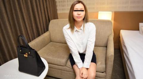 072324_01【无码流出】 外面销售！