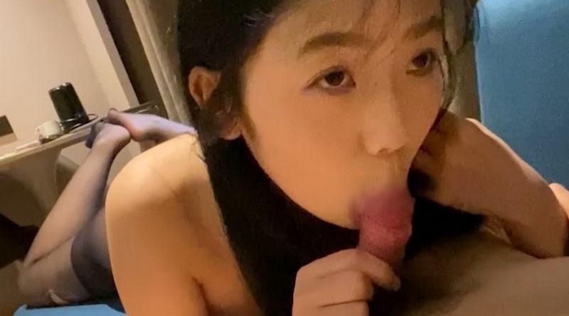 广州大学清纯乖乖女周倩瑶！被男友调教成小母狗 妖娆身姿在床上被各种姿势轮番操翻！