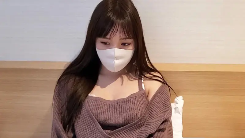 FC2-PPV-1716205 被小混混抓到把柄即使拼命抵抗️最后还是被强奸的美女大学生