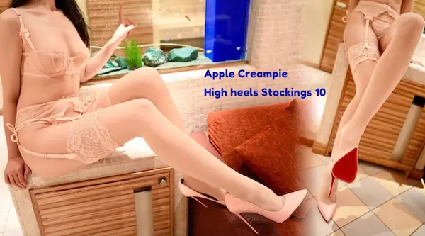 美腿尤物御姐女神〖苹果〗 粉色诱惑，极品身材大长腿无套爆操小骚穴，女神床上就是这么放荡，画风唯美