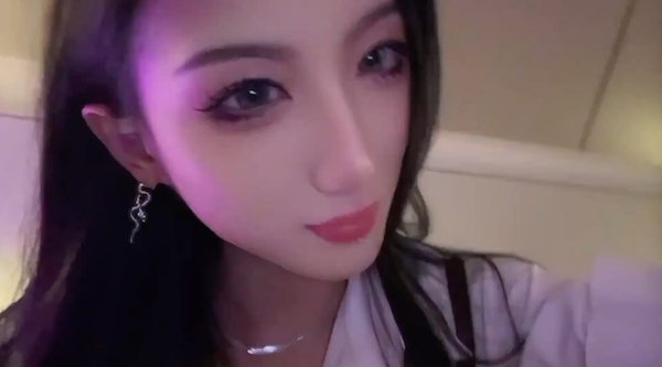 高颜黑丝伪娘,好吃吗,弟弟操我把姐姐顶硬了,攻防转换弟弟想尝试被男娘大肉棒操是什么滋味顶进骚逼直接被插高潮射啦 - 国产自拍视频