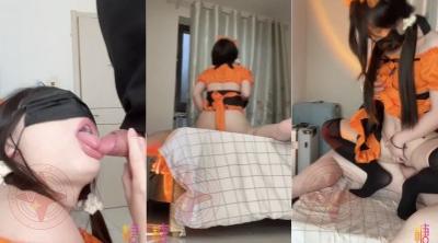 清纯娇小萌妹少女【星十三】自慰被哥哥发现后被强上，操爽了自己爬上大肉棒女上骑乘！娇小身材爆操 白浆四溢！